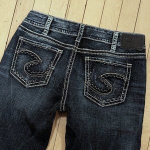 Silver SUKI Mid Straight Jeans size 31 x 34 98% Cotton Mint Condition!